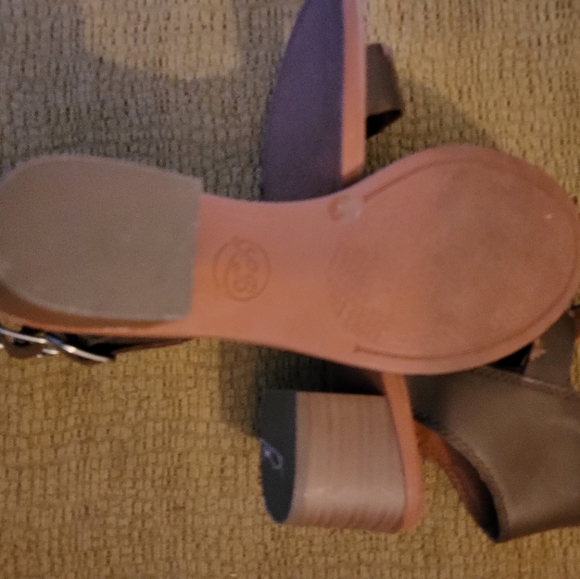 LUCKY BRAND sandal 8 - Picture 4 of 7